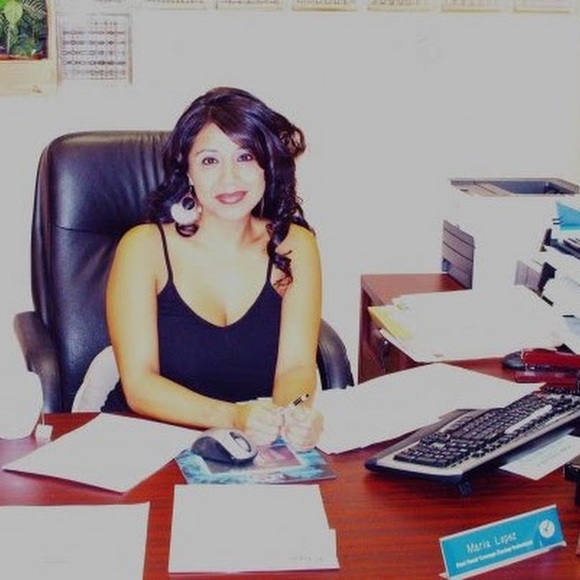 Meet your Posher, Maria - Picture 1 of 1